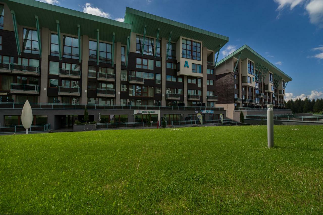 Family Apartment In Silver Mountain Resort Poiana Brasov Exterior foto